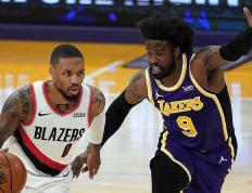 PG游戏-阿扎伦卡在湖人比赛中连败，逆转引发热议！的简单介绍