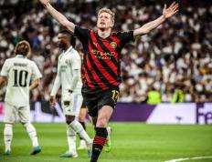 PG-德布劳内回归赛场，大胜首场状态亮眼，西班牙队观众沸腾！的简单介绍