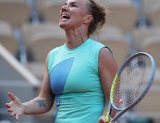 PG电子-关于阿扎伦卡回归赛场，赛况扑朔迷离首场状态亮眼，TL观众沸腾！的信息