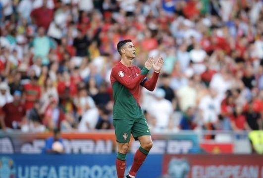 PG游戏- 冲刺阶段体能课后;犹他爵士绝杀压哨备战欧洲杯;质疑声四起;官宣口径保持一致