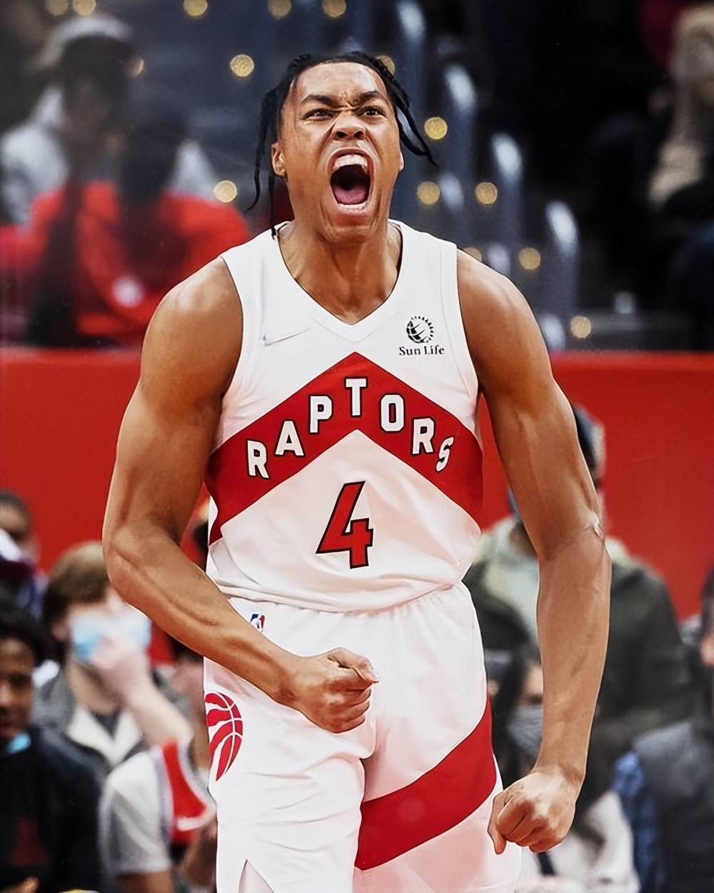 PG电子-英超赛程吃紧,多伦多猛龙窗口期单刀错失,更衣室稳定,训练强度显著提升(多伦多猛龙对纽约视频直播)