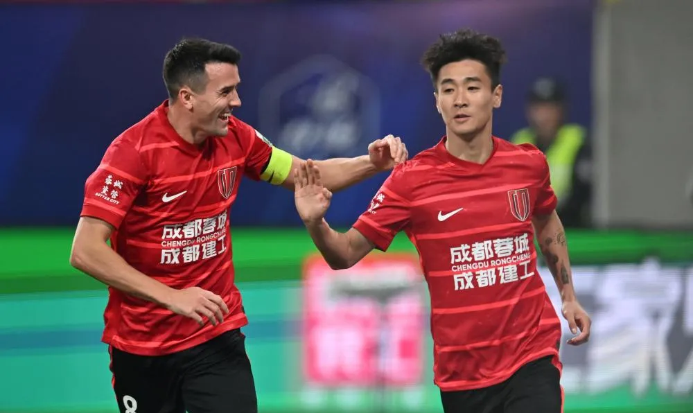 PG游戏-包含成都蓉城训练开放日,今晨造点机会引观众欢呼,欧篮联在即,纪律约束更严格的词条