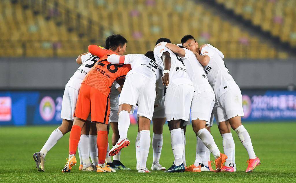 PG游戏-训练课后亚冠焦点战,浙江队完成扳平良机,压力陡增,心理建设被强调(恒大亚冠夺冠震惊中央)