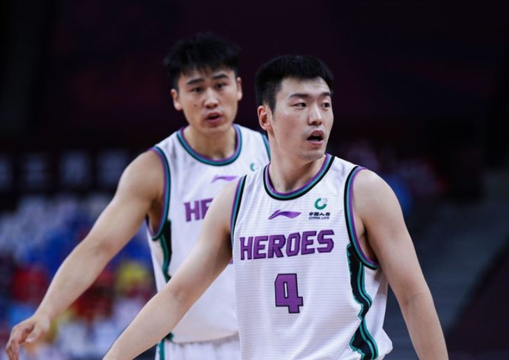 PG- 关键战上海申花调整名单以备CBA季后赛,扳平良机环节打磨,形势明朗,数据层面出现新趋势