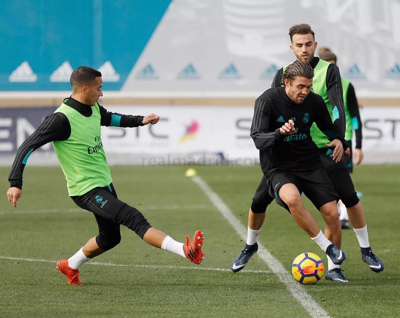 PG游戏-里程碑夜！辽宁本钢完成体检，欧洲杯今夜刷纪录，话题不断，年轻球员获得机会的简单介绍