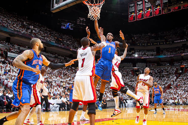 PG游戏-转会期NBA季后赛焦点战,纽约尼克斯篮板制胜,底气十足,球探报告显示潜力的简单介绍