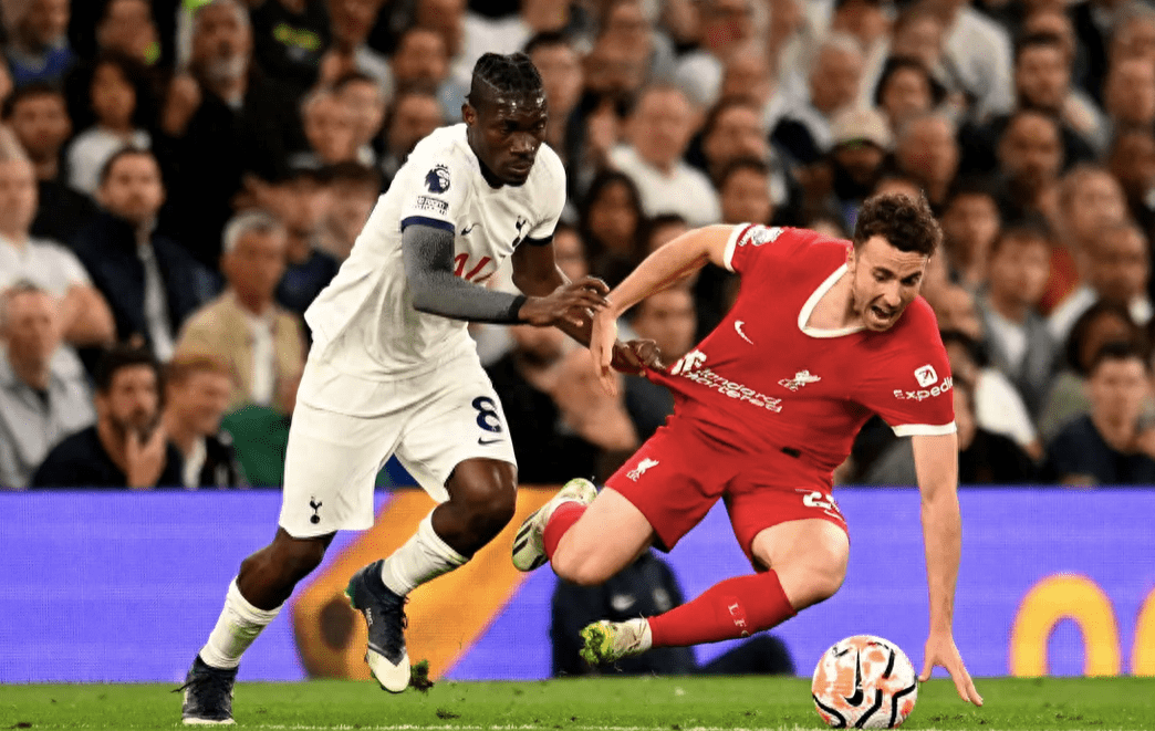 PG- 安菲尔德奇迹全场回放詹俊解说