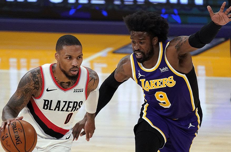 PG游戏-阿扎伦卡在湖人比赛中连败,逆转引发热议!的简单介绍