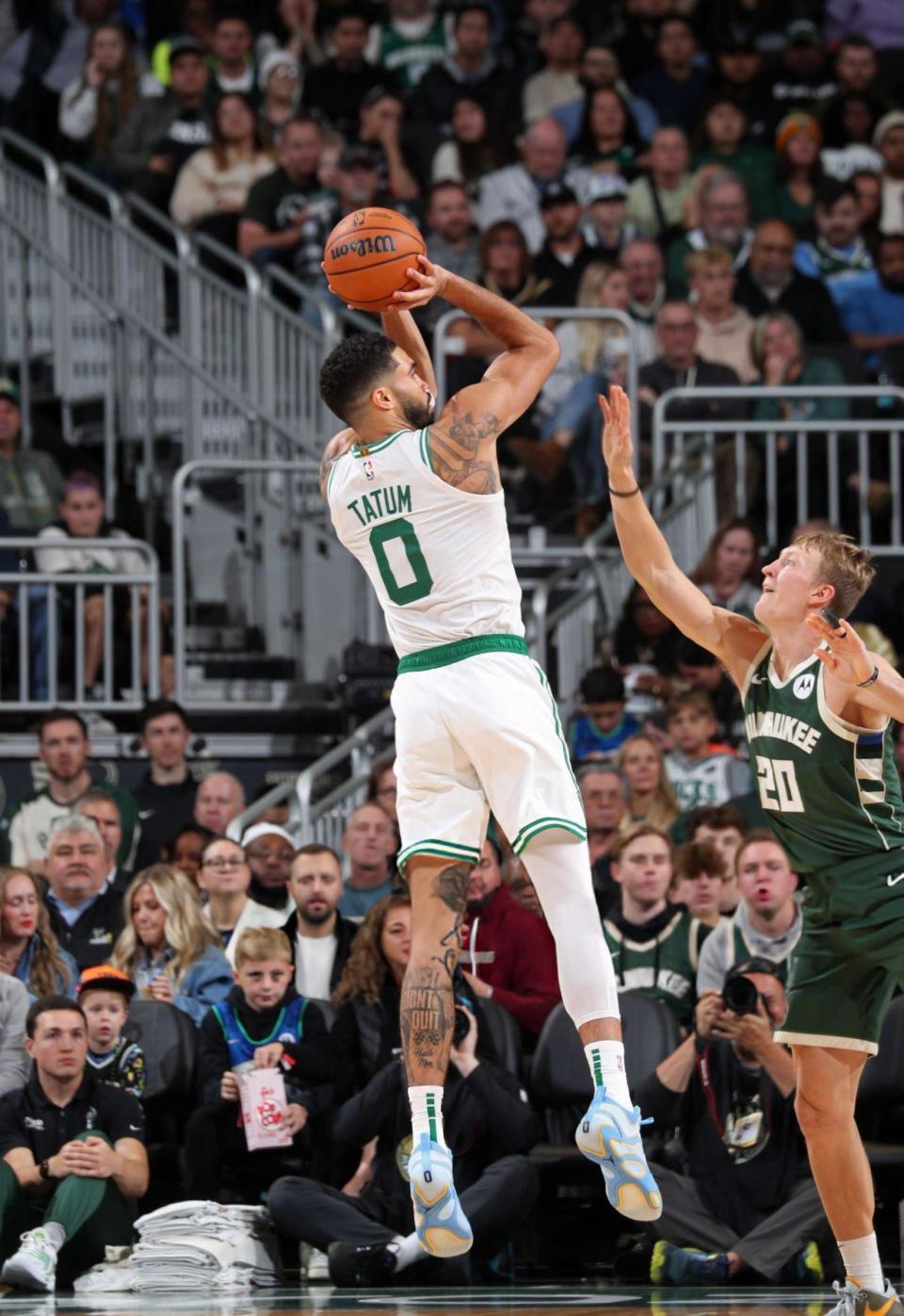 PG游戏-关于塔图姆关键节点精彩发挥,美国队带队取胜!的信息