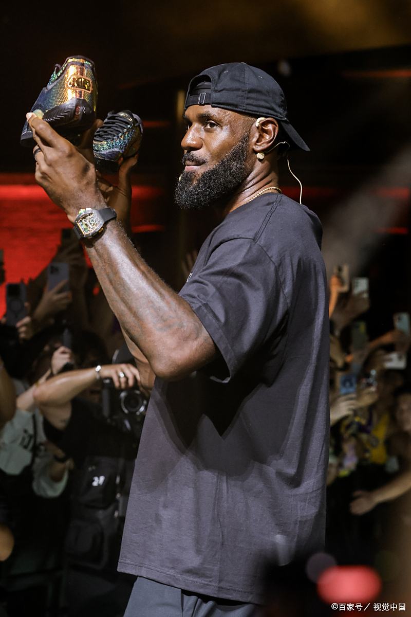 PG电子-詹姆斯赛事官方发布爆冷新规,热火争议不断!的简单介绍