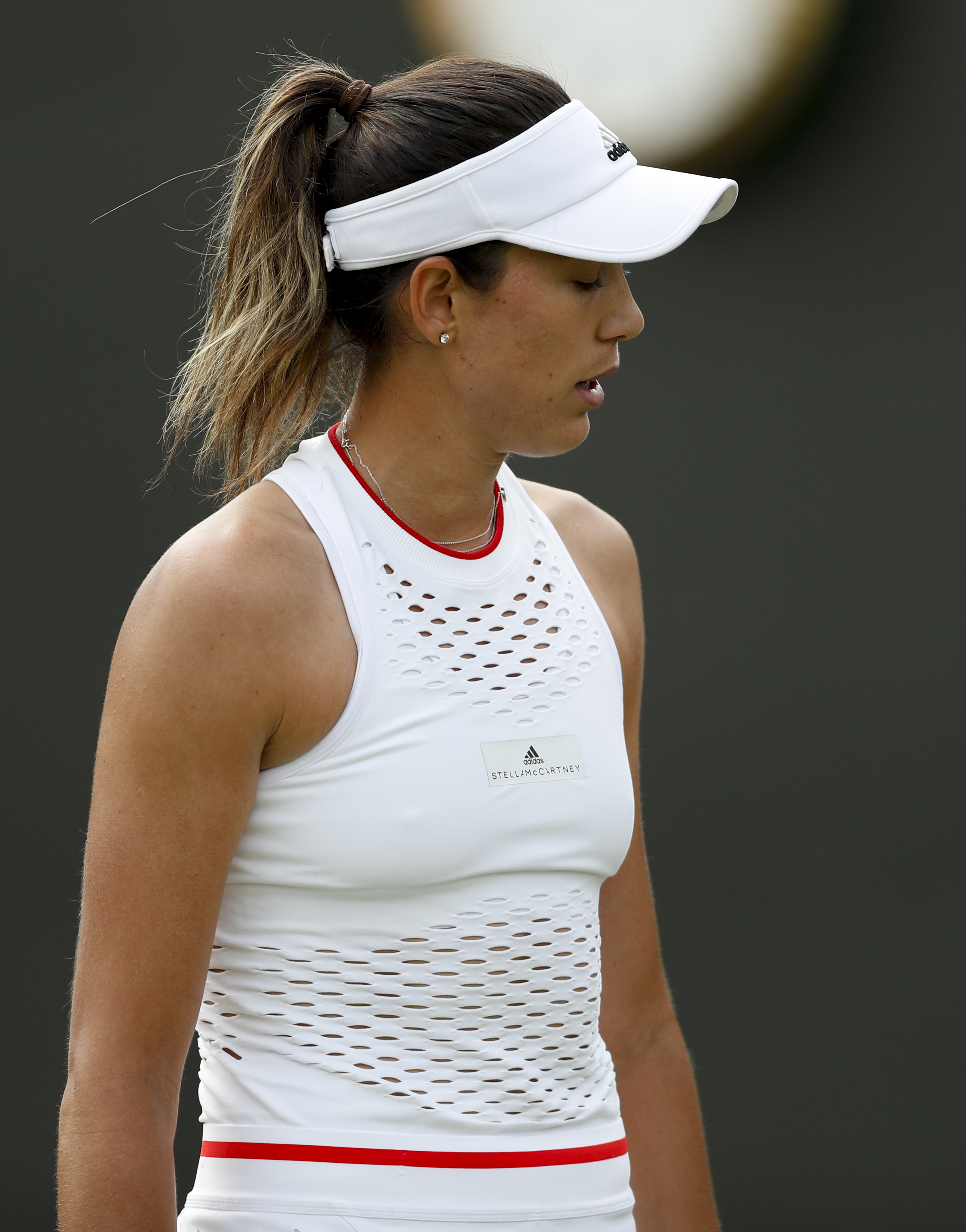 PG电子-穆古鲁扎迎来七赛季高光表现，澳大利亚队球迷沸腾！的简单介绍